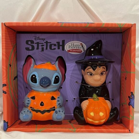 Disney Lilo & Stitch Halloween Pumpkin Ceramic Salt & Pepper Shakers NWT - Picture 1 of 8